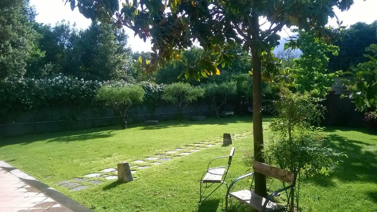 Casa Vacanze Prato Verde Zafferana Etnea Exterior foto